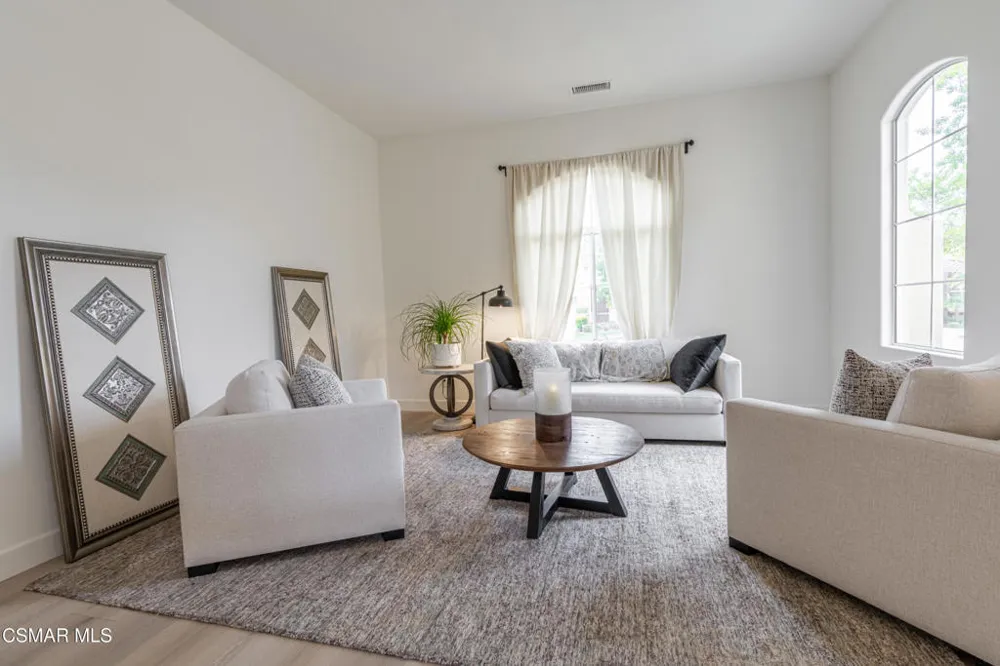 5314 Via Dolores Newbury Park, CA 91320