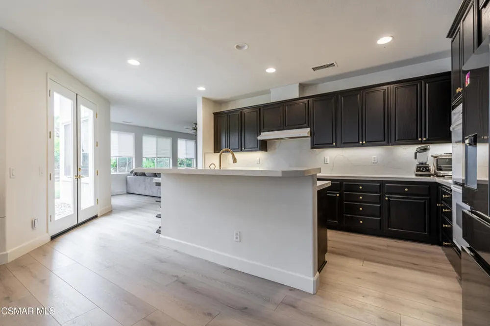 5314 Via Dolores Newbury Park, CA 91320