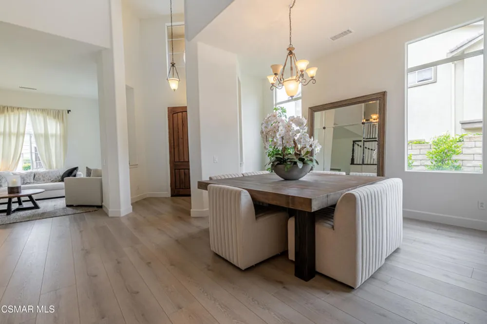 5314 Via Dolores Newbury Park, CA 91320