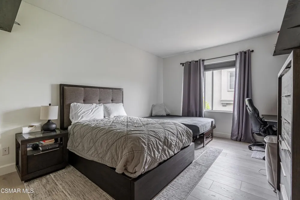 5314 Via Dolores Newbury Park, CA 91320