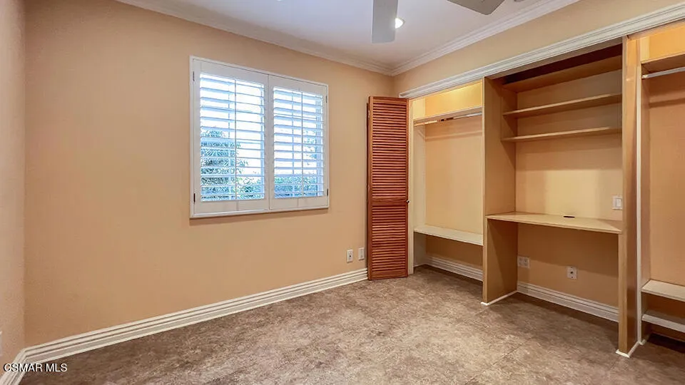 6501 Vanalden Avenue #6 Reseda, CA 91335