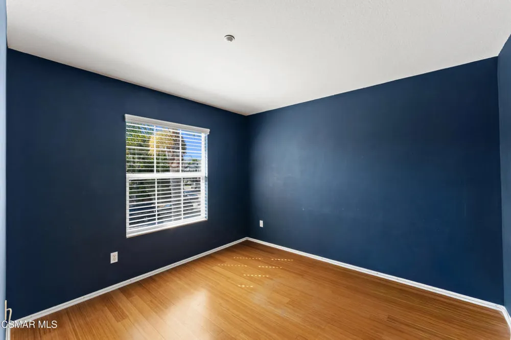 764 Saratoga Avenue Ventura, CA 93003