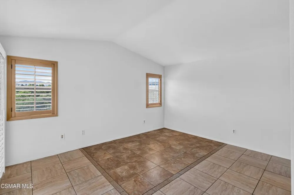 704 Wind Willow Way Simi Valley, CA 93065