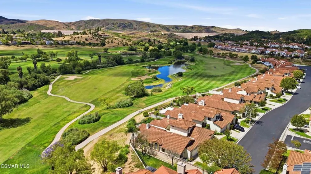 704 Wind Willow Way Simi Valley, CA 93065