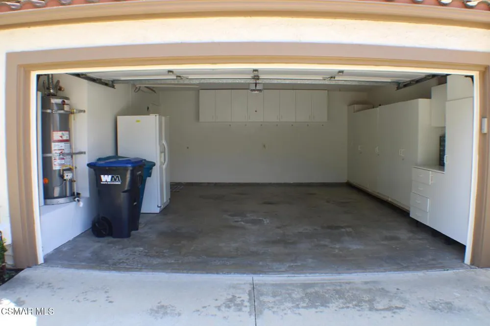 704 Wind Willow Way Simi Valley, CA 93065