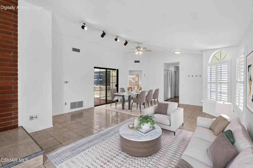 704 Wind Willow Way Simi Valley, CA 93065