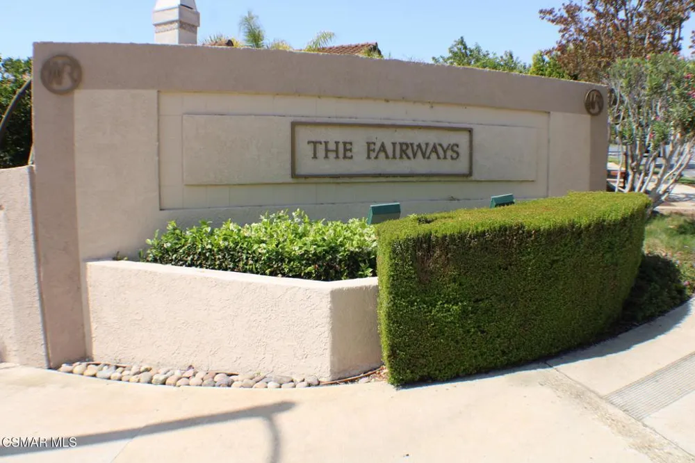 704 Wind Willow Way Simi Valley, CA 93065