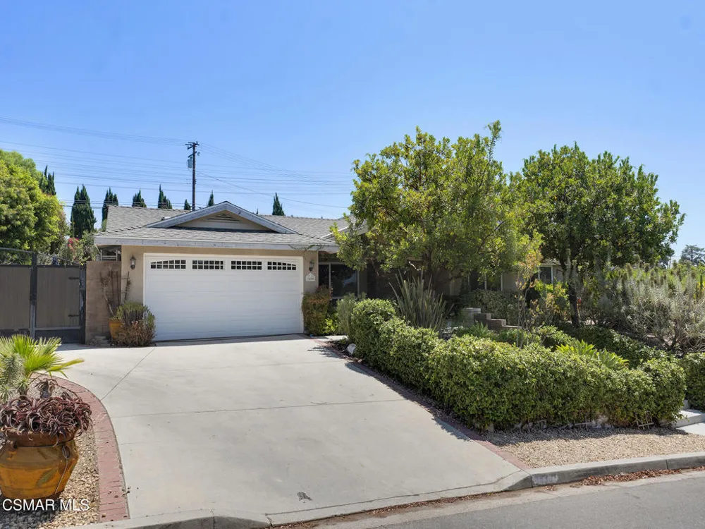 1450 Calle Avellano Thousand Oaks, CA 91360
