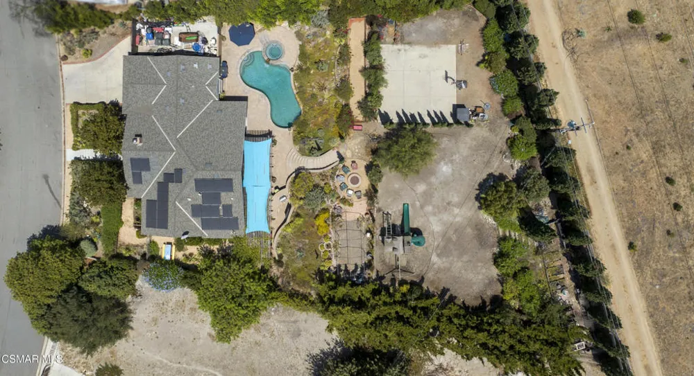 1450 Calle Avellano Thousand Oaks, CA 91360