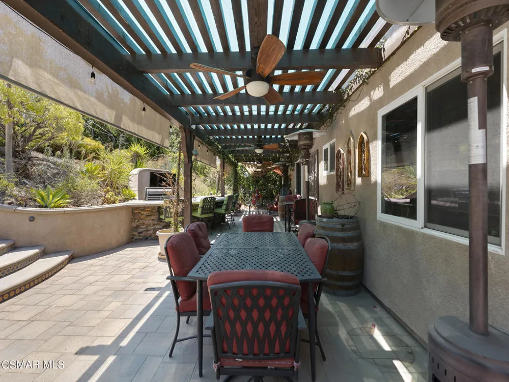 1450 Calle Avellano Thousand Oaks, CA 91360