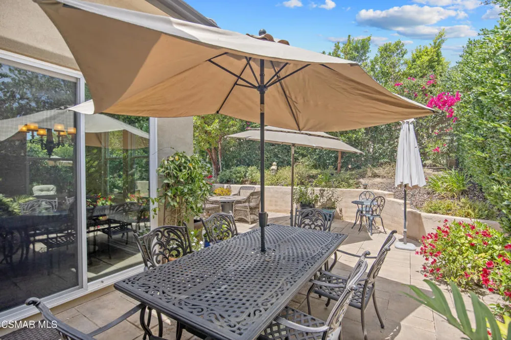 13233 Bent Grass Place Moorpark, CA 93021