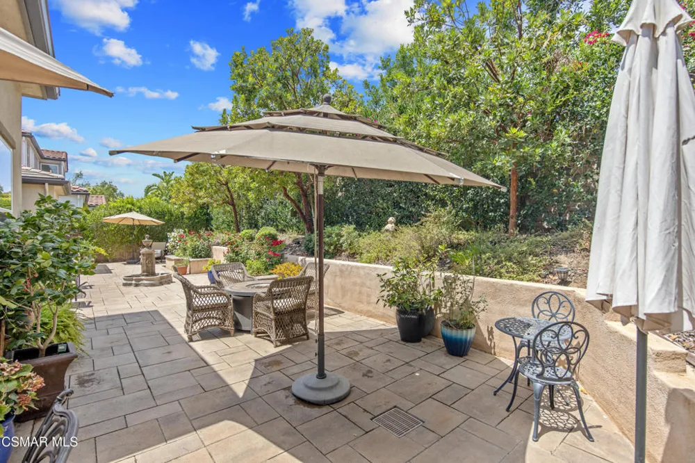 13233 Bent Grass Place Moorpark, CA 93021