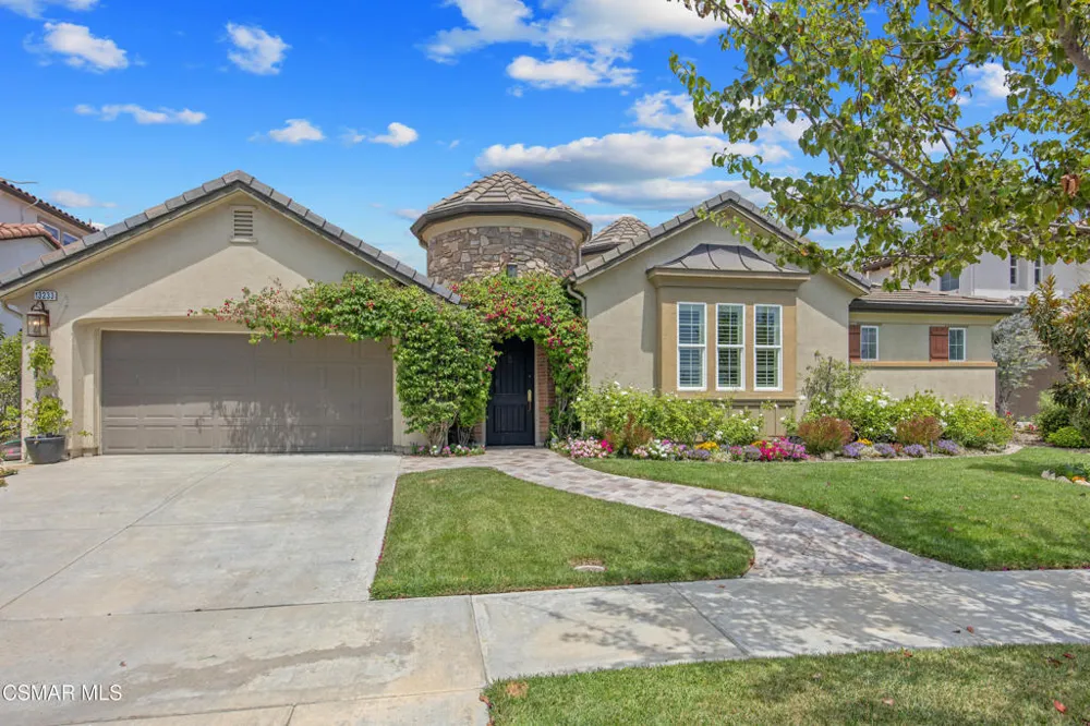 13233 Bent Grass Place Moorpark, CA 93021