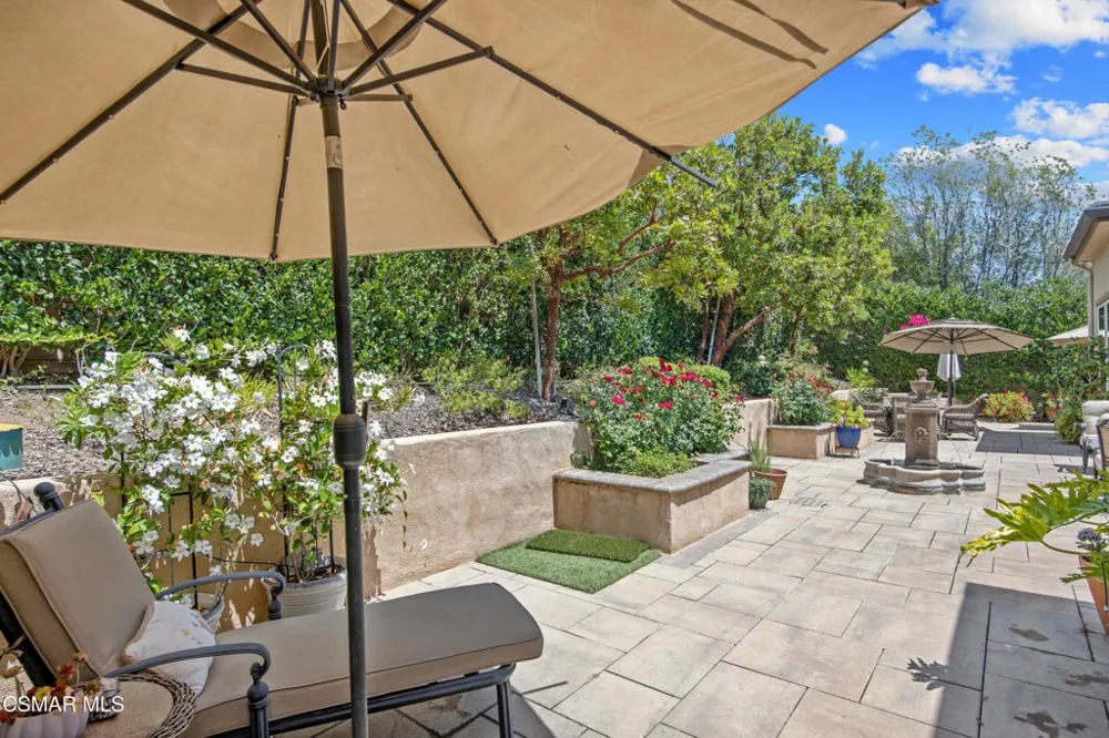 13233 Bent Grass Place Moorpark, CA 93021