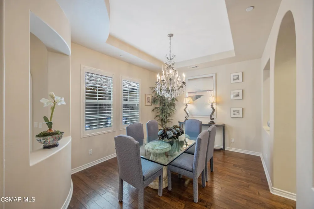 13233 Bent Grass Place Moorpark, CA 93021