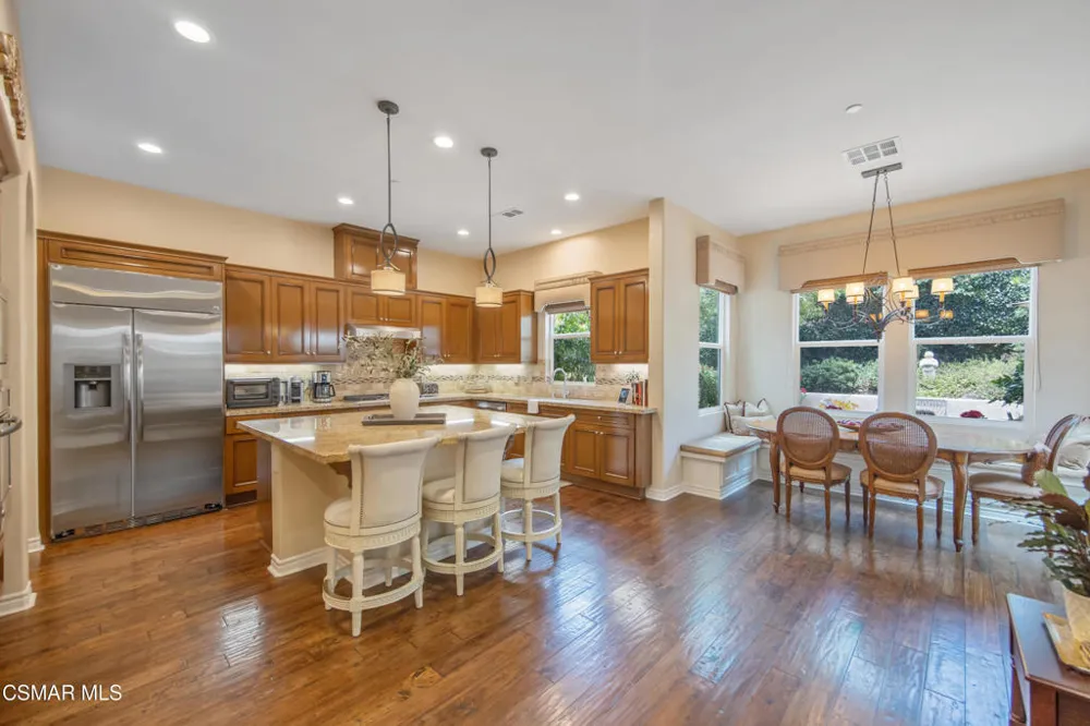 13233 Bent Grass Place Moorpark, CA 93021