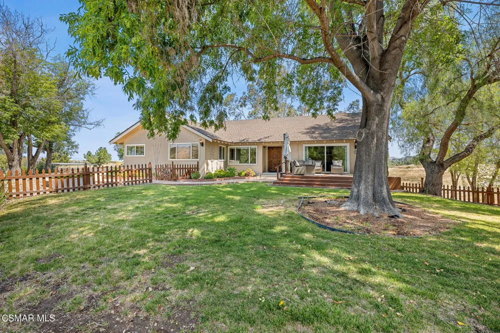167 Rimrock Road Thousand Oaks, CA 91361