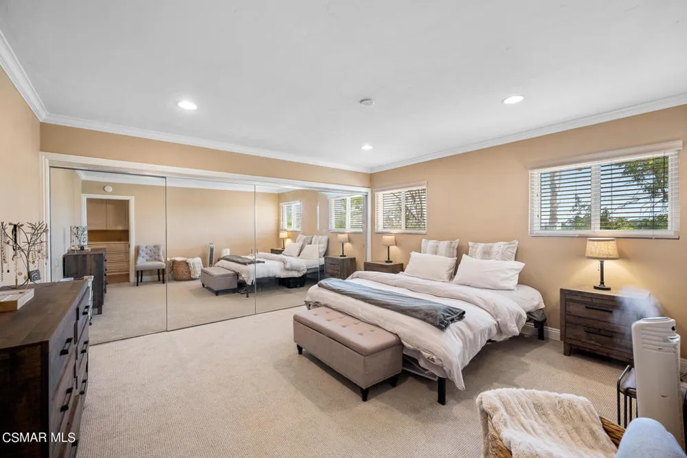 167 Rimrock Road Thousand Oaks, CA 91361