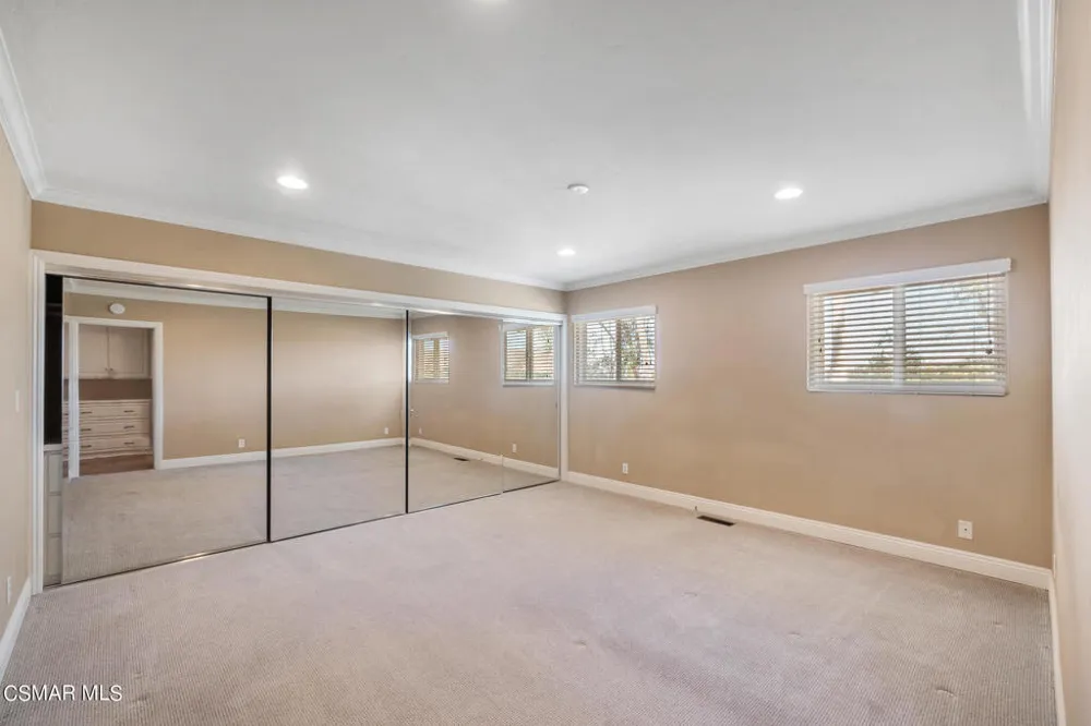 167 Rimrock Road Thousand Oaks, CA 91361