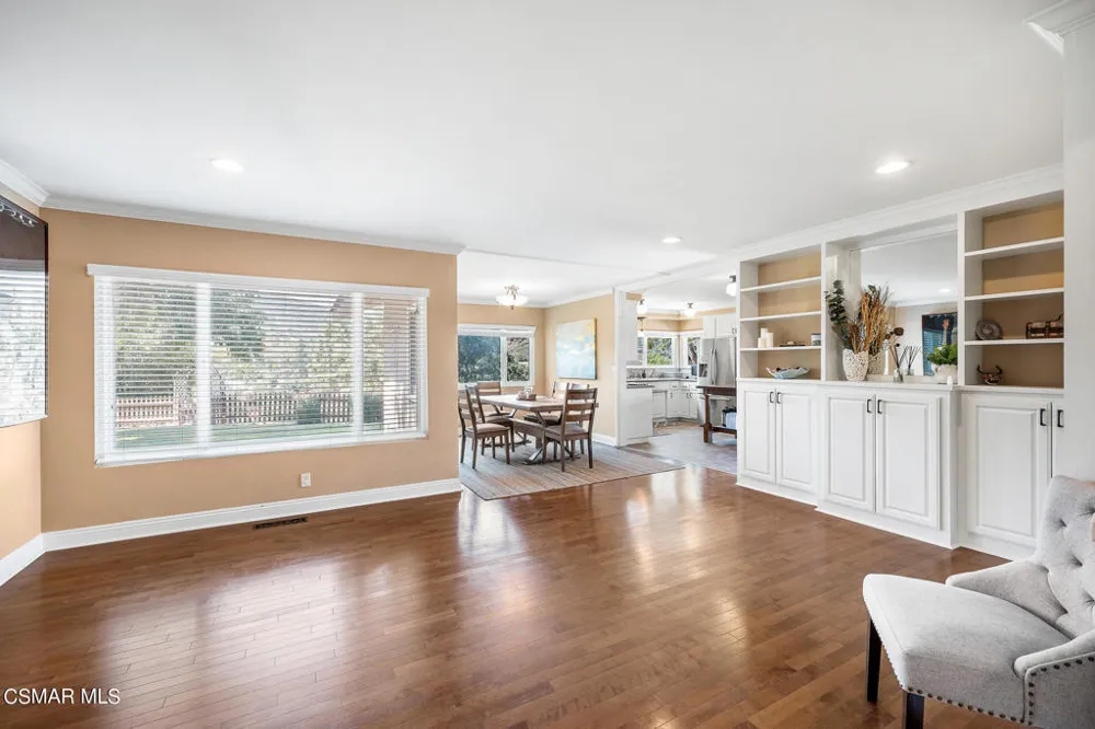 167 Rimrock Road Thousand Oaks, CA 91361