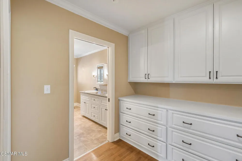 167 Rimrock Road Thousand Oaks, CA 91361