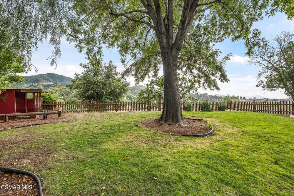 167 Rimrock Road Thousand Oaks, CA 91361