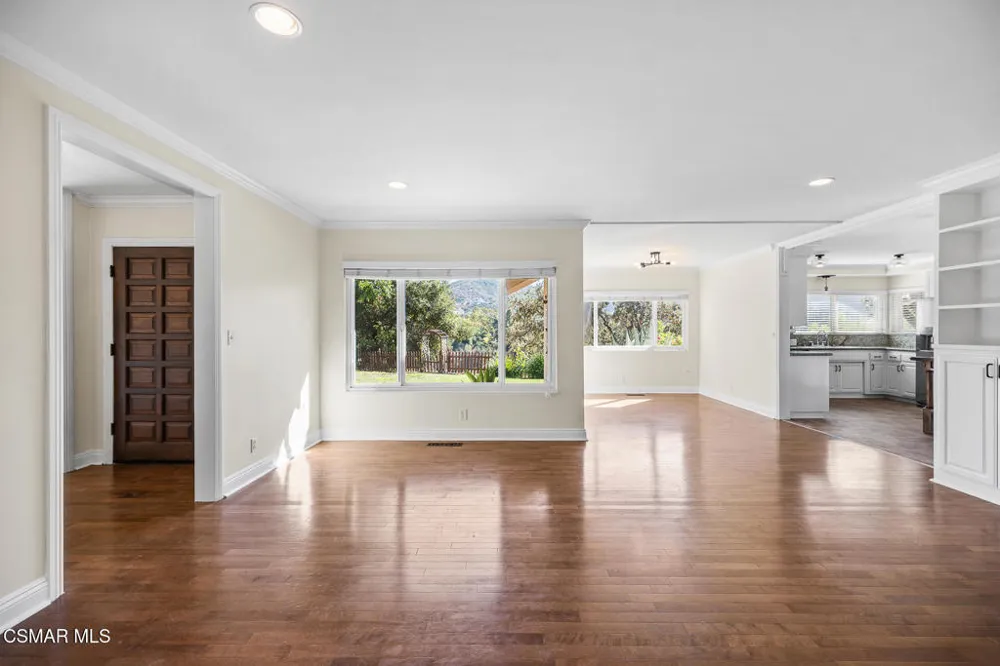 167 Rimrock Road Thousand Oaks, CA 91361