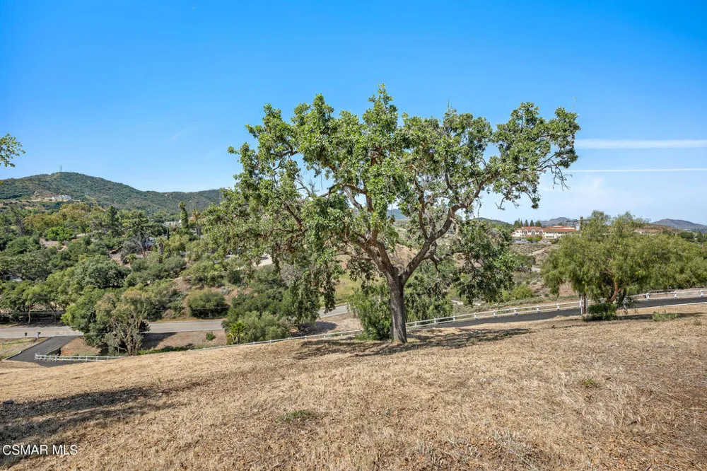 167 Rimrock Road Thousand Oaks, CA 91361