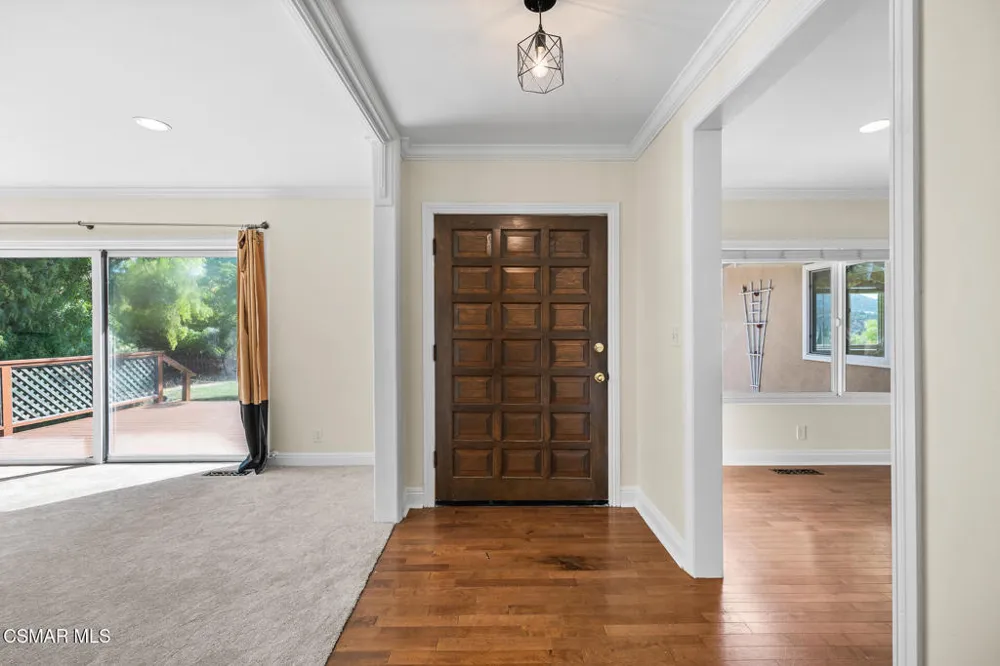 167 Rimrock Road Thousand Oaks, CA 91361