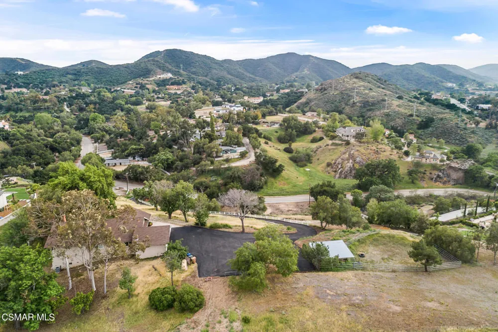 167 Rimrock Road Thousand Oaks, CA 91361