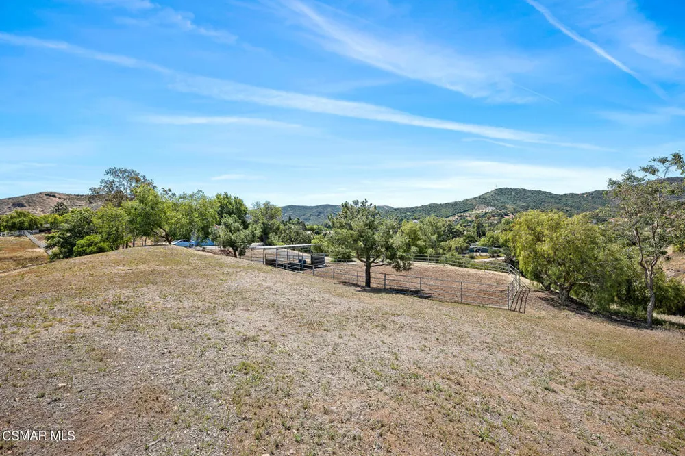 167 Rimrock Road Thousand Oaks, CA 91361