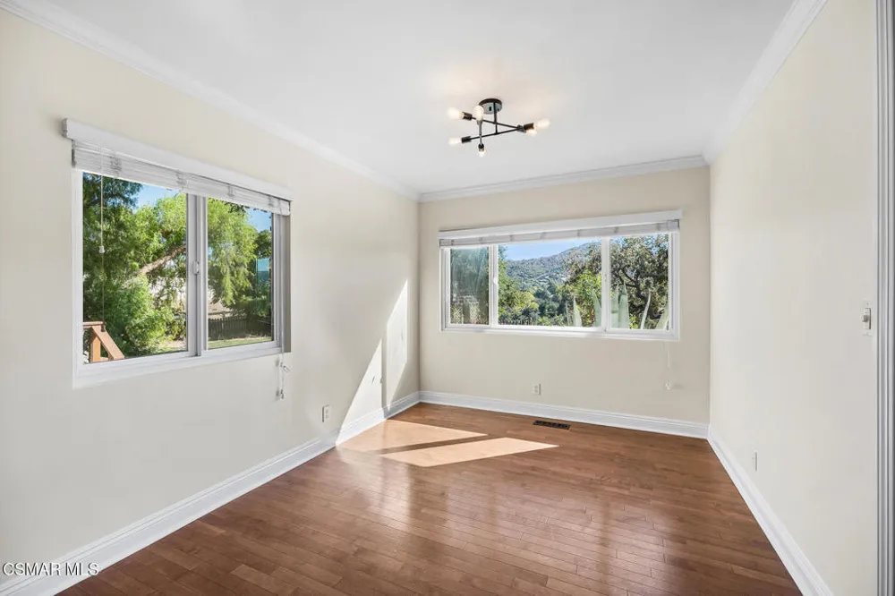 167 Rimrock Road Thousand Oaks, CA 91361