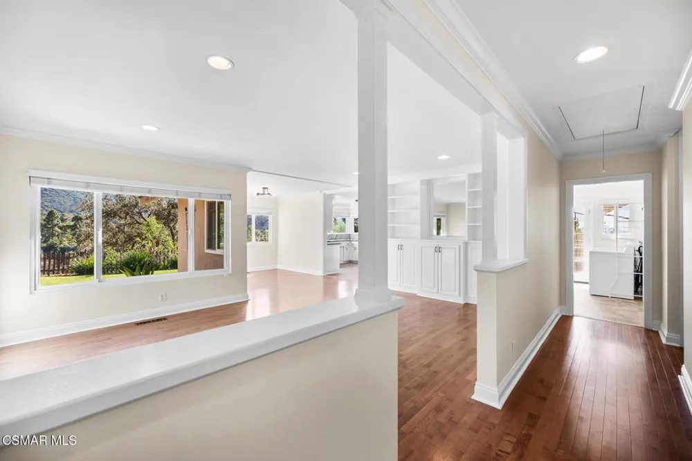 167 Rimrock Road Thousand Oaks, CA 91361