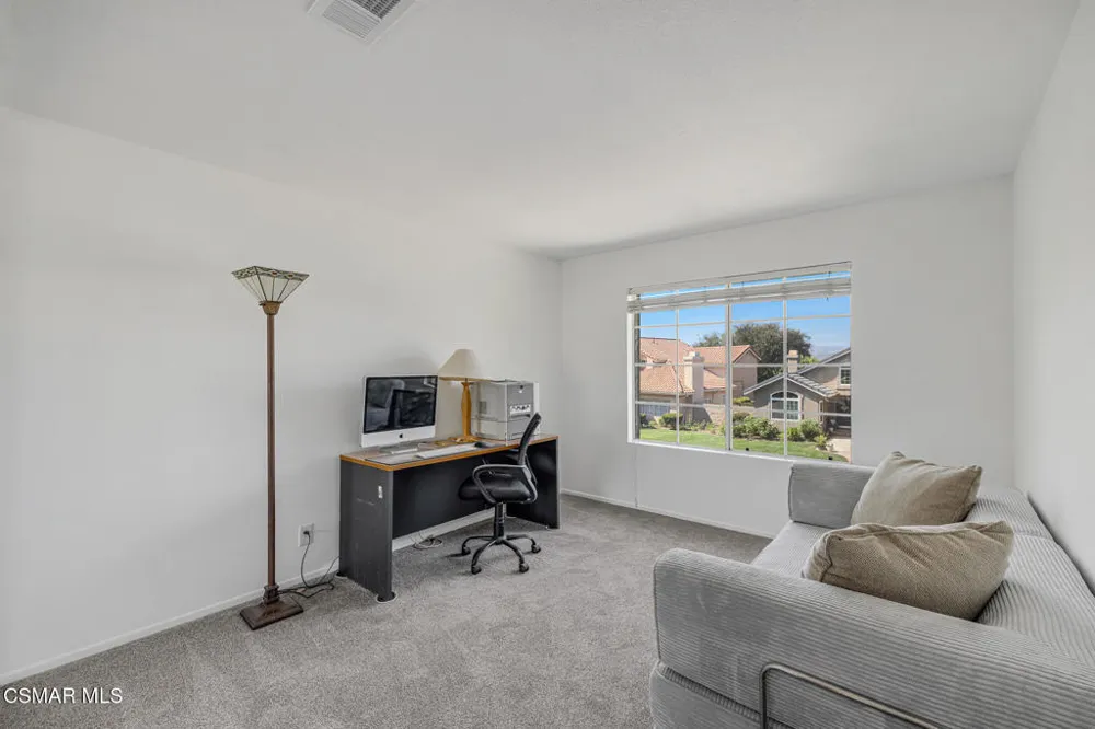 12154 Cherry Grove Street Moorpark, CA 93021