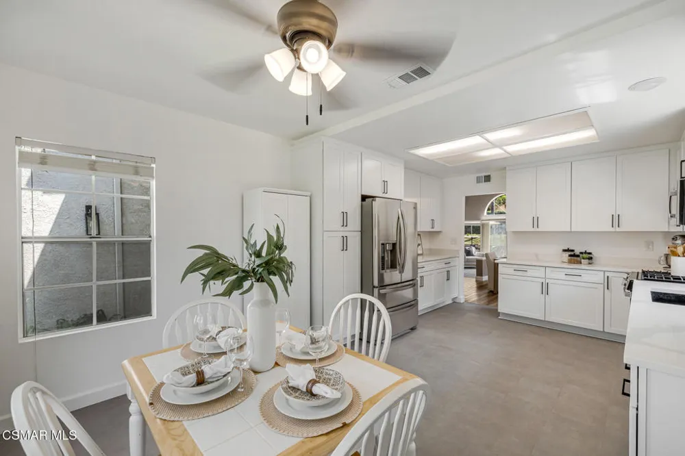 12154 Cherry Grove Street Moorpark, CA 93021