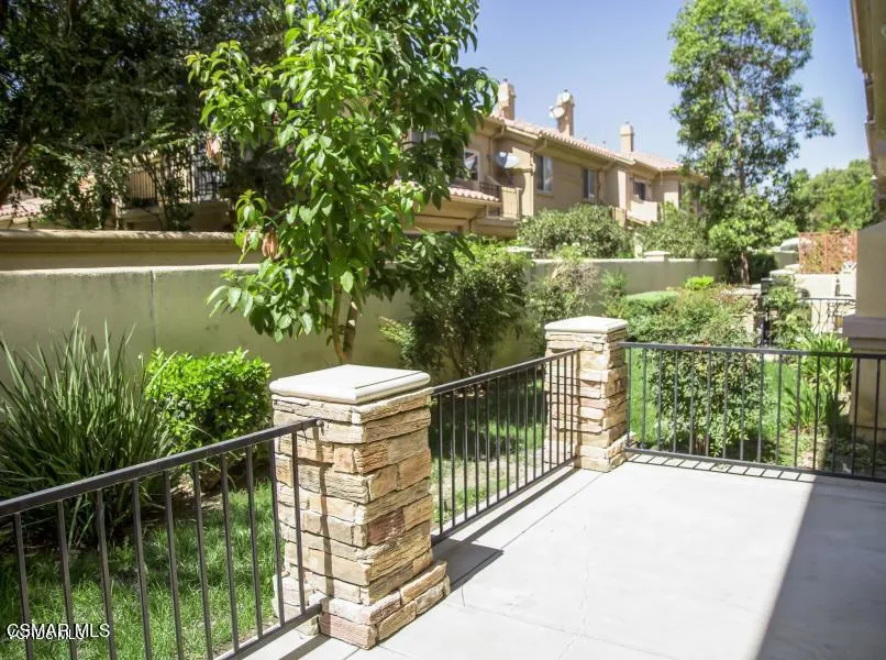 1472 Patricia Avenue #7 Simi Valley, CA 93065