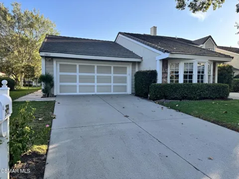 2922 Winding Lane