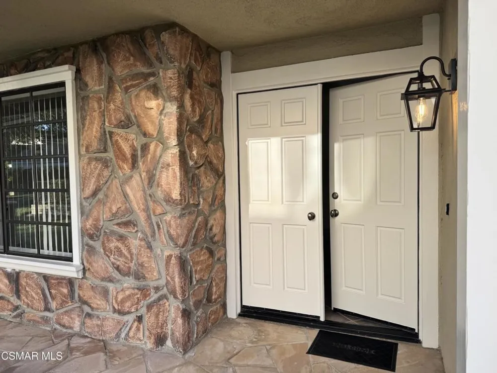 2922 Winding Lane Westlake Village, CA 91361