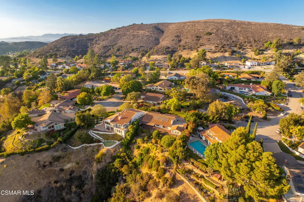 1845 Calle Petaluma Thousand Oaks, CA 91360