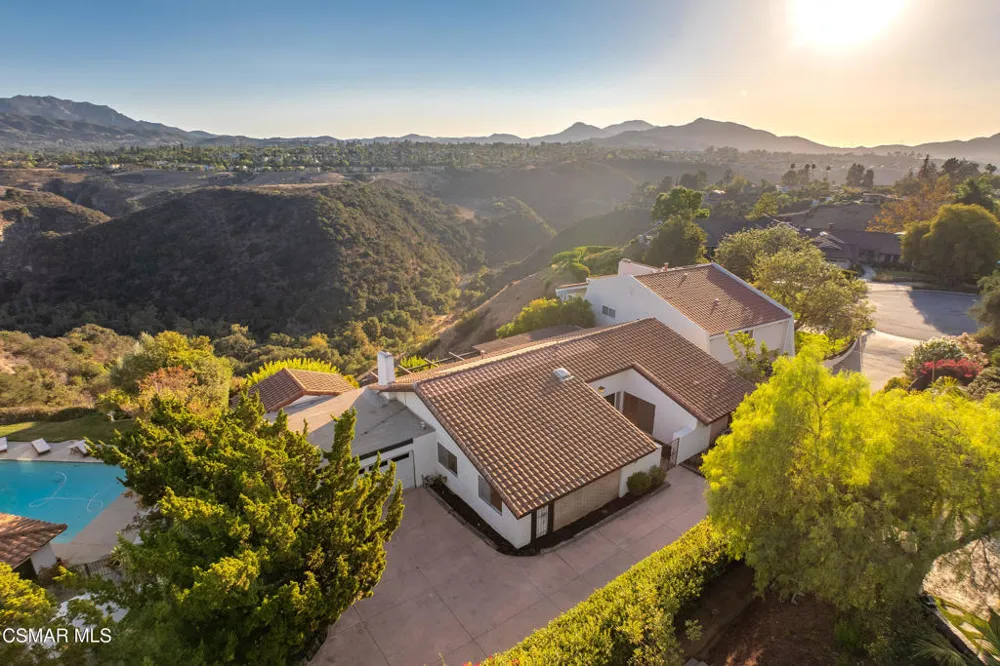 1845 Calle Petaluma Thousand Oaks, CA 91360