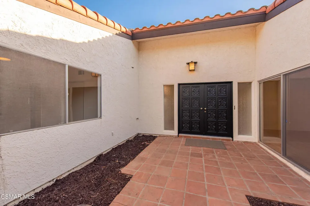 1845 Calle Petaluma Thousand Oaks, CA 91360
