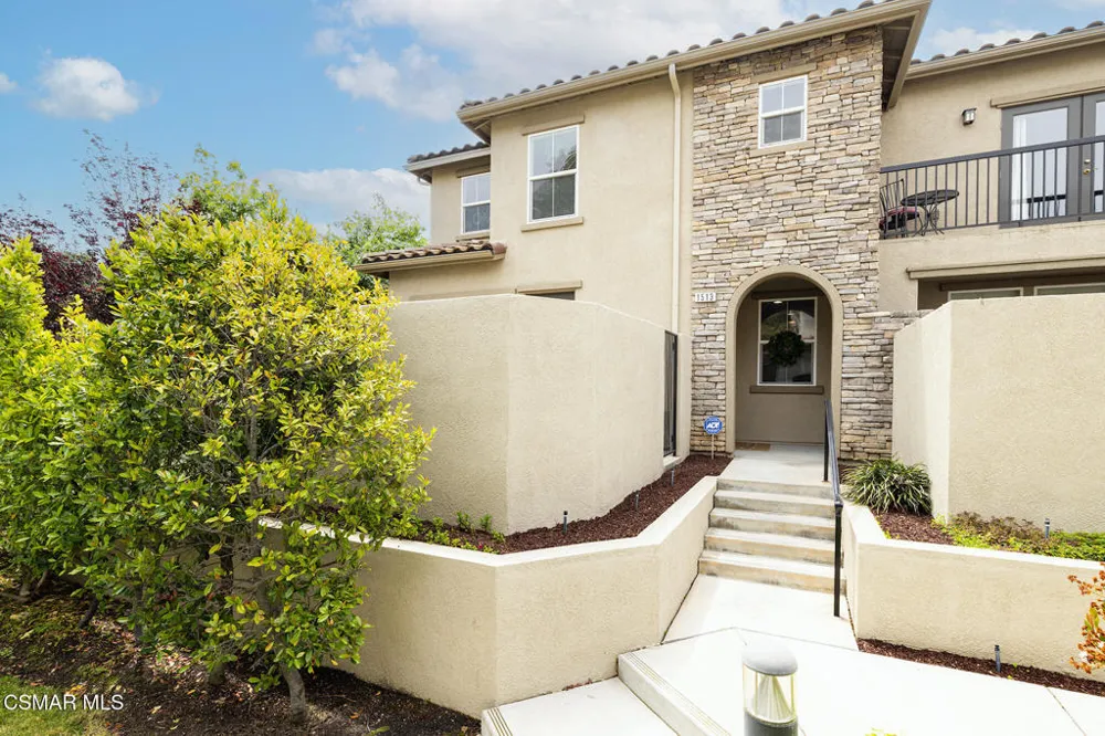 1513 Silver Shadow Drive Newbury Park, CA 91320