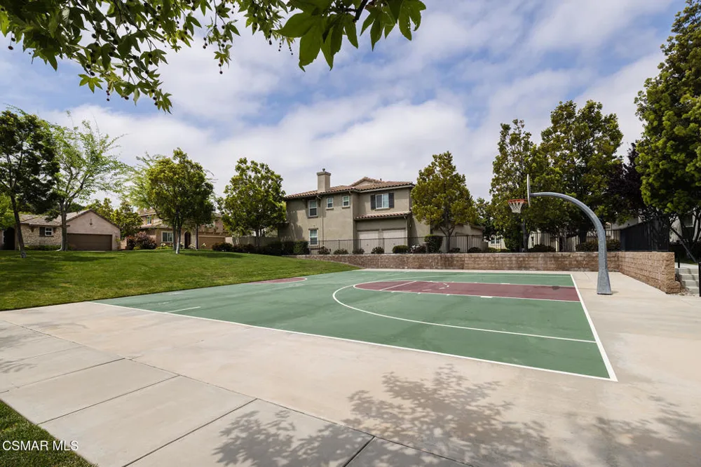 1513 Silver Shadow Drive Newbury Park, CA 91320
