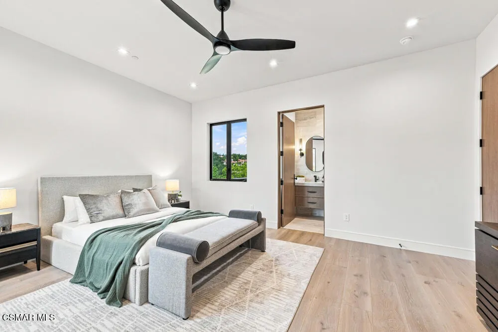 4400 Oak Place Drive Westlake Village, CA 91362