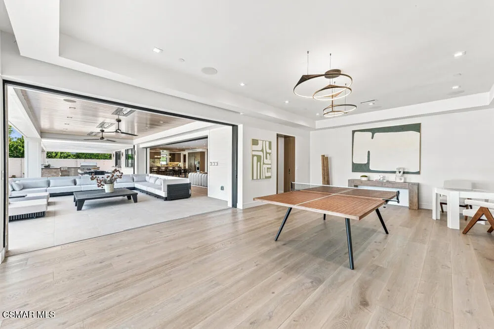 4400 Oak Place Drive Westlake Village, CA 91362