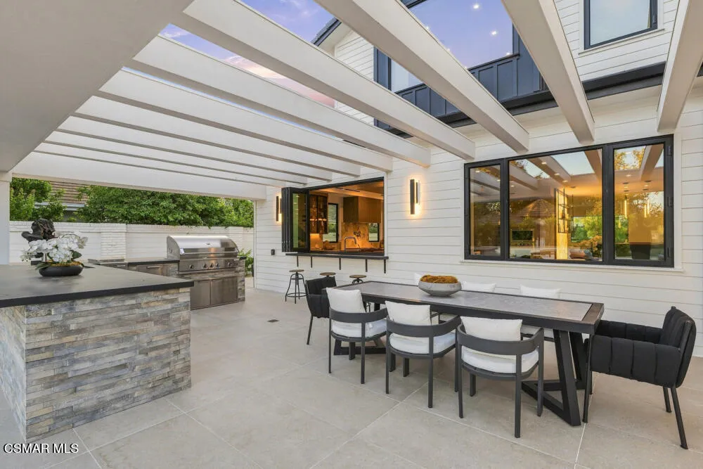 4400 Oak Place Drive Westlake Village, CA 91362