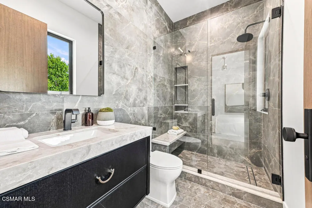 4400 Oak Place Drive Westlake Village, CA 91362