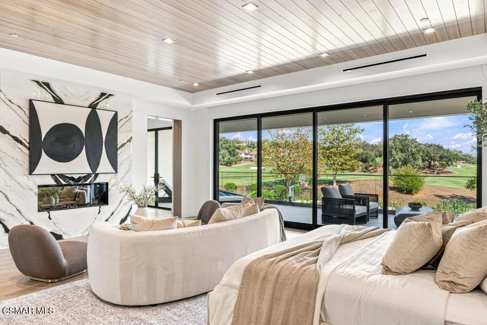 4400 Oak Place Drive Westlake Village, CA 91362