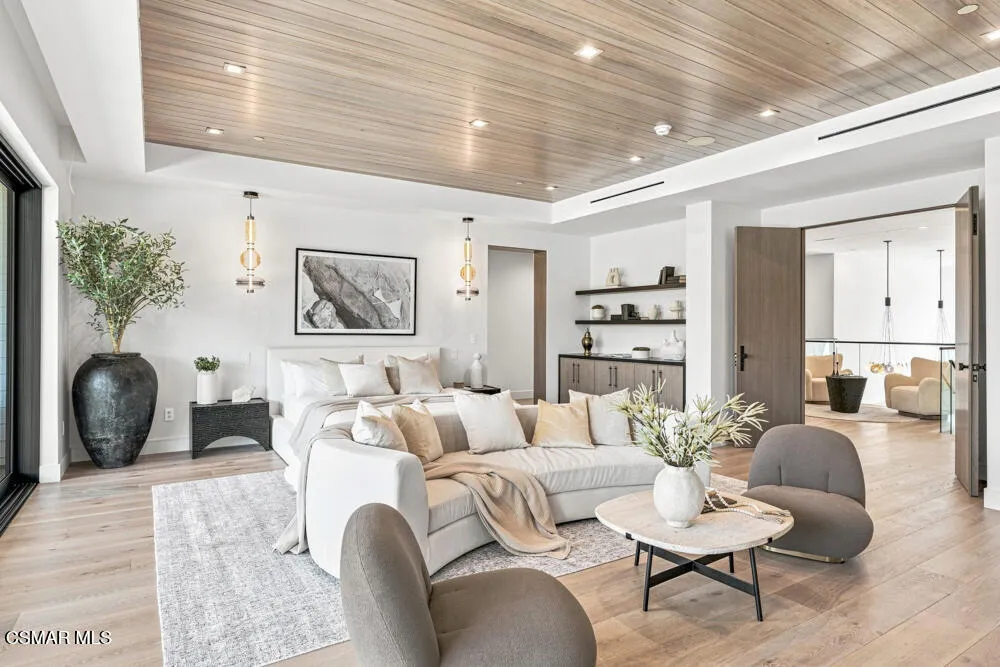 4400 Oak Place Drive Westlake Village, CA 91362