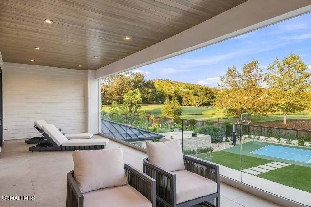 4400 Oak Place Drive Westlake Village, CA 91362
